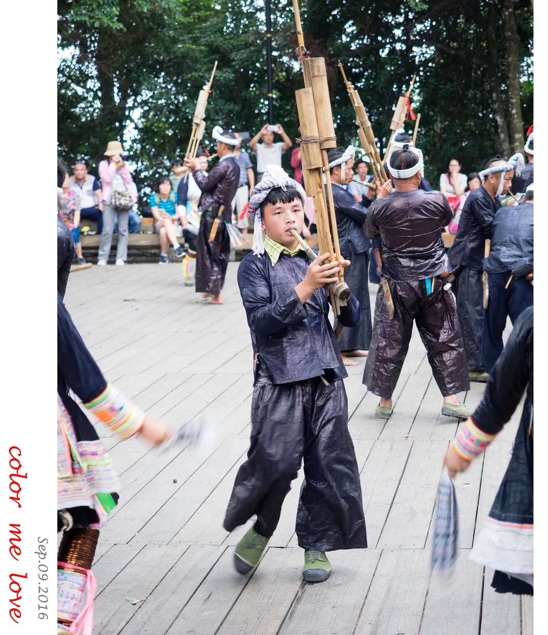 岜沙苗寨之火枪表演 (1).webp